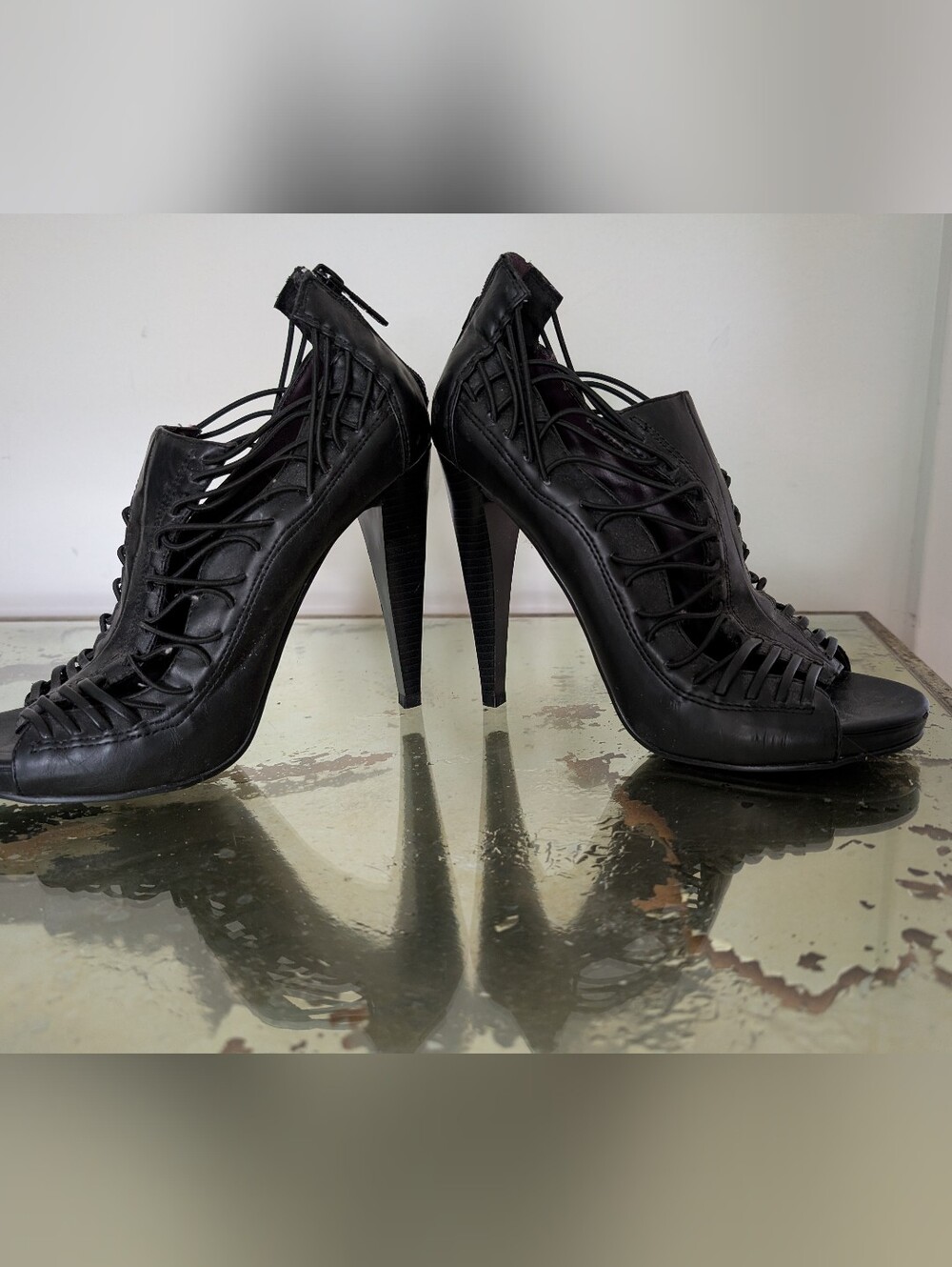 High Heel Platform Black Women's Shoes Size 9 Zip Back Criss Cross Elastic Top